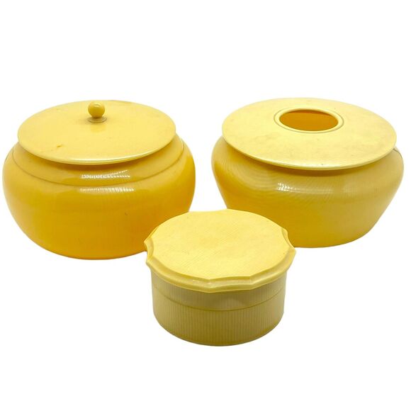 Pyralin Du Barry FRENCH IVORY / Celluloid 3 Pcs Vanity Set Hair Reciever Vintage - Picture 1 of 16
